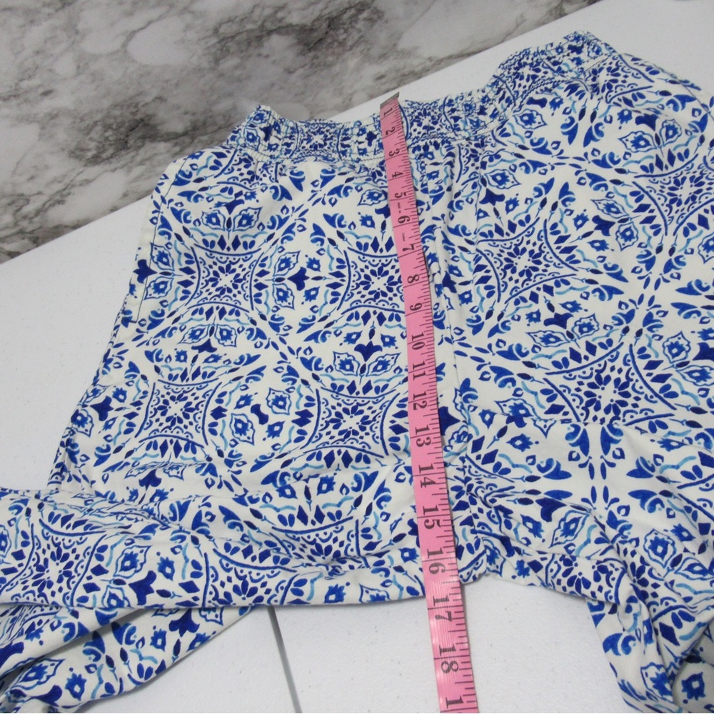 Maeve by Anthropologie Wide Leg Cropped Blue and White Printed Pants Size Small - Picture 13 of 17